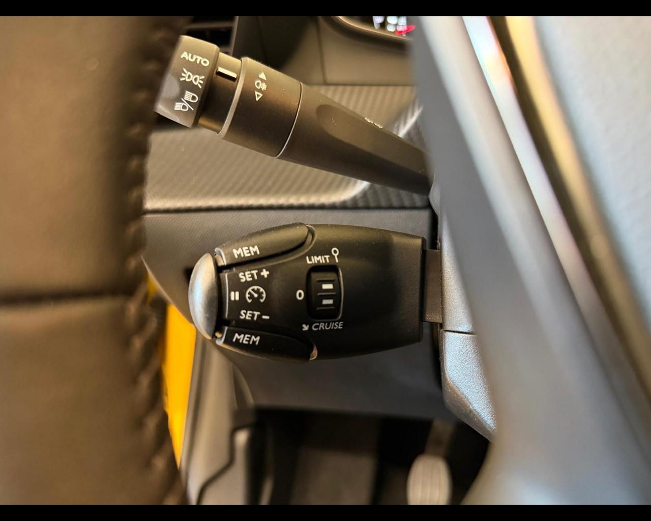 PEUGEOT 208 2ª serie - 208 PureTech 75 Stop&Start 5 porte Active Pack