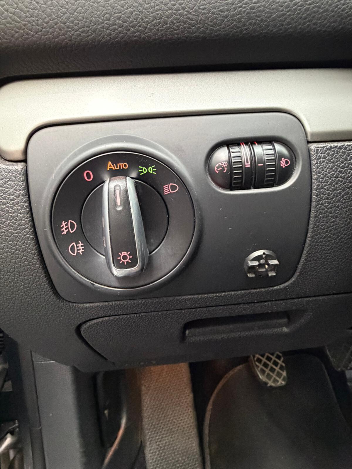 Volkswagen Golf 2.0 TDI 110CV DPF 5p. Highline