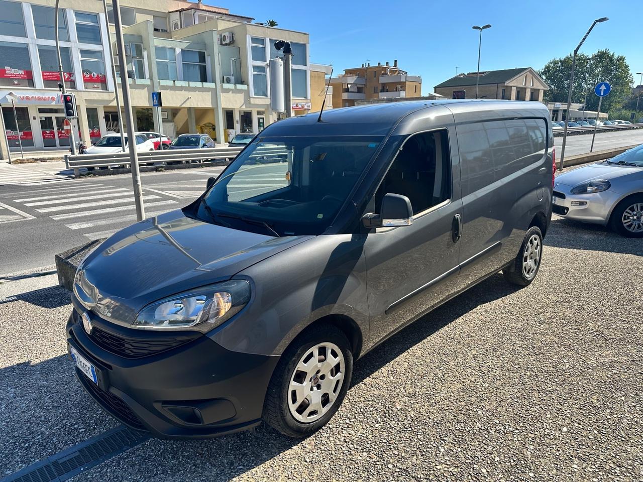 Fiat doblo maxi 3 posti 1.6 mtj 120cv lounge