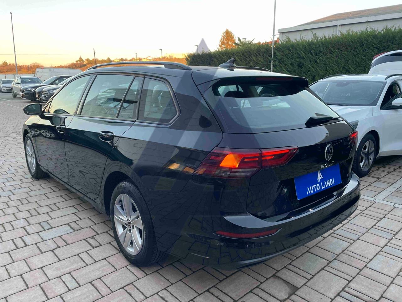 Volkswagen Golf Variant 2.0 TDI 115 CV SCR Life dsg