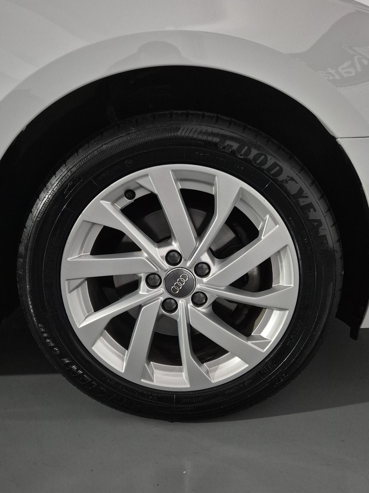 Audi A1 30 TFSI 1.0cc 116cv S-Tronic FullLed CarPlay Auto