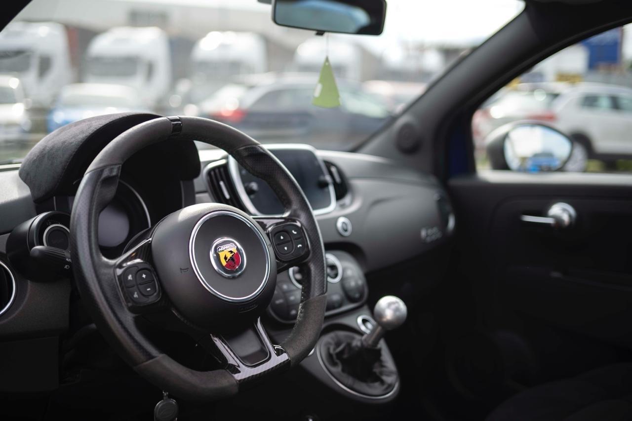 Abarth 595 1.4 Turbo T-Jet 180 CV
