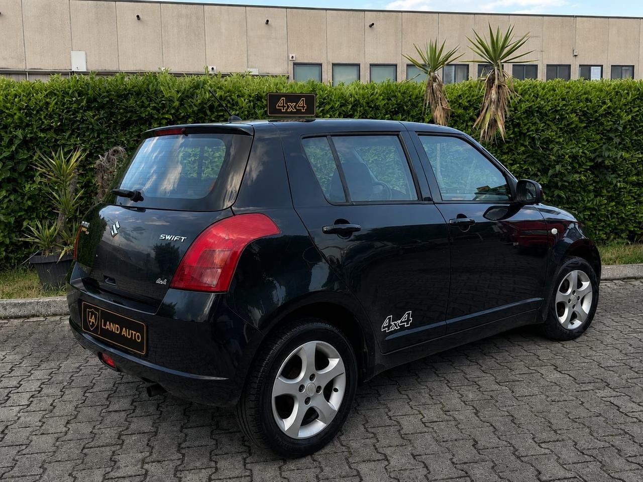 SUZUKI SWIFT 1.3i 4X4 – 130.000 KM – OTTIME CONDIZIONI