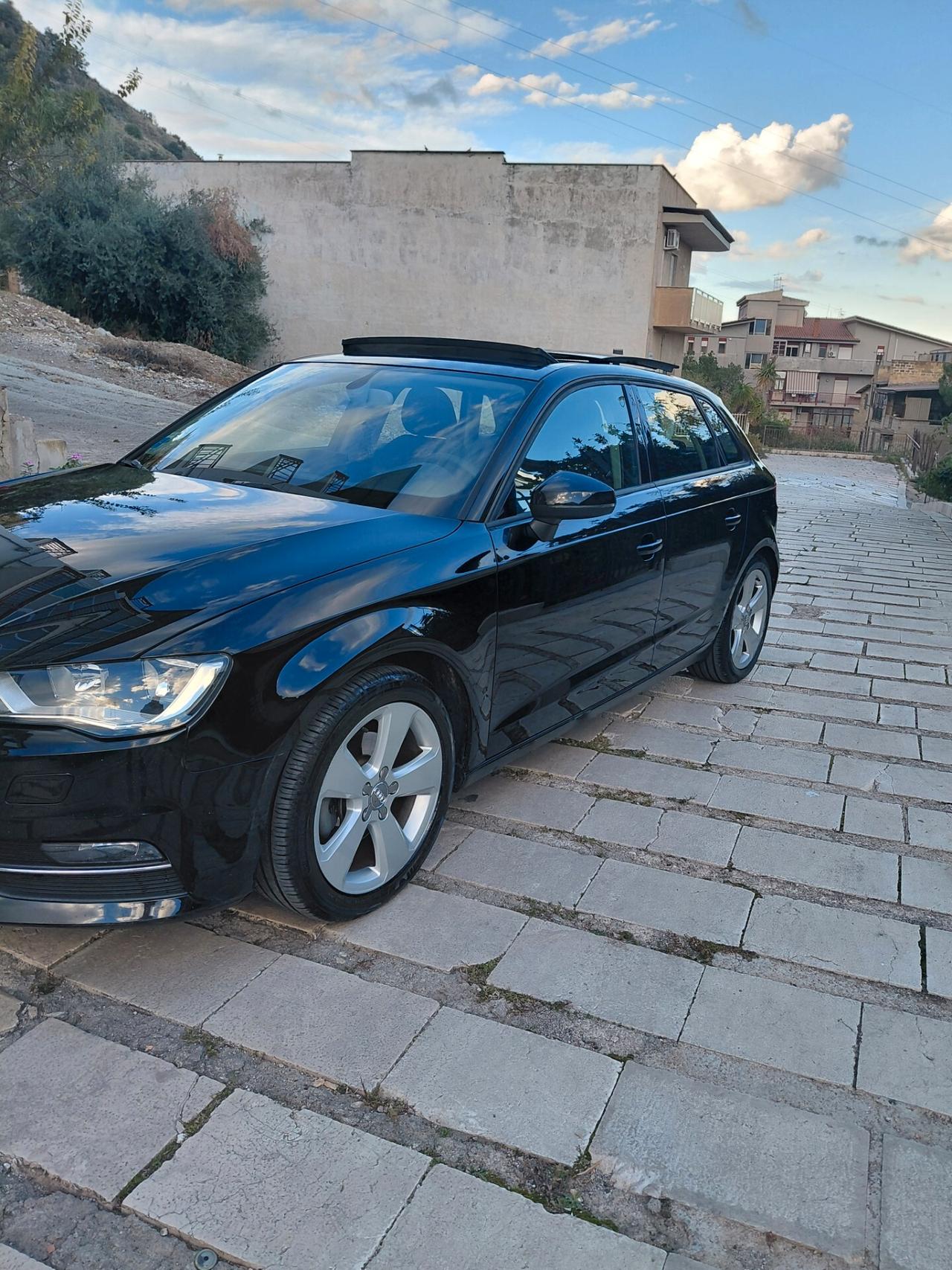 Audi A3 SPB 2.0 TDI 150 CV clean diesel Ambiente
