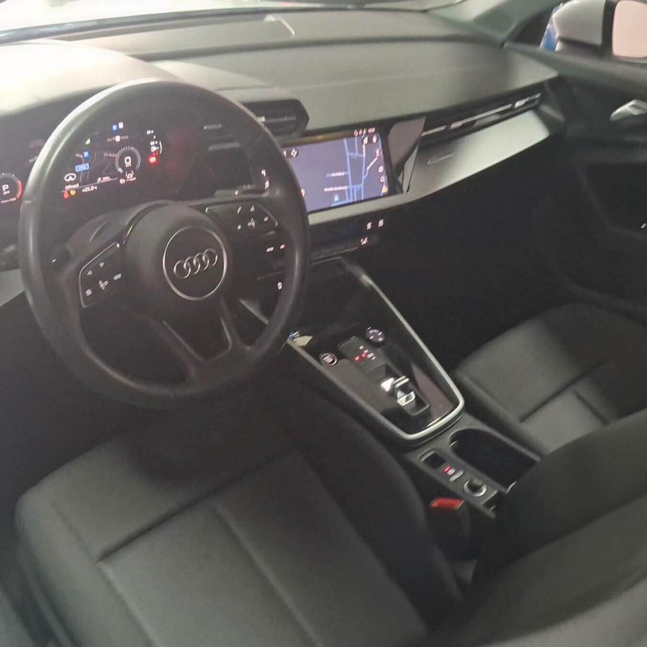 Audi A3 SPB 30 TDI automatica fari full led