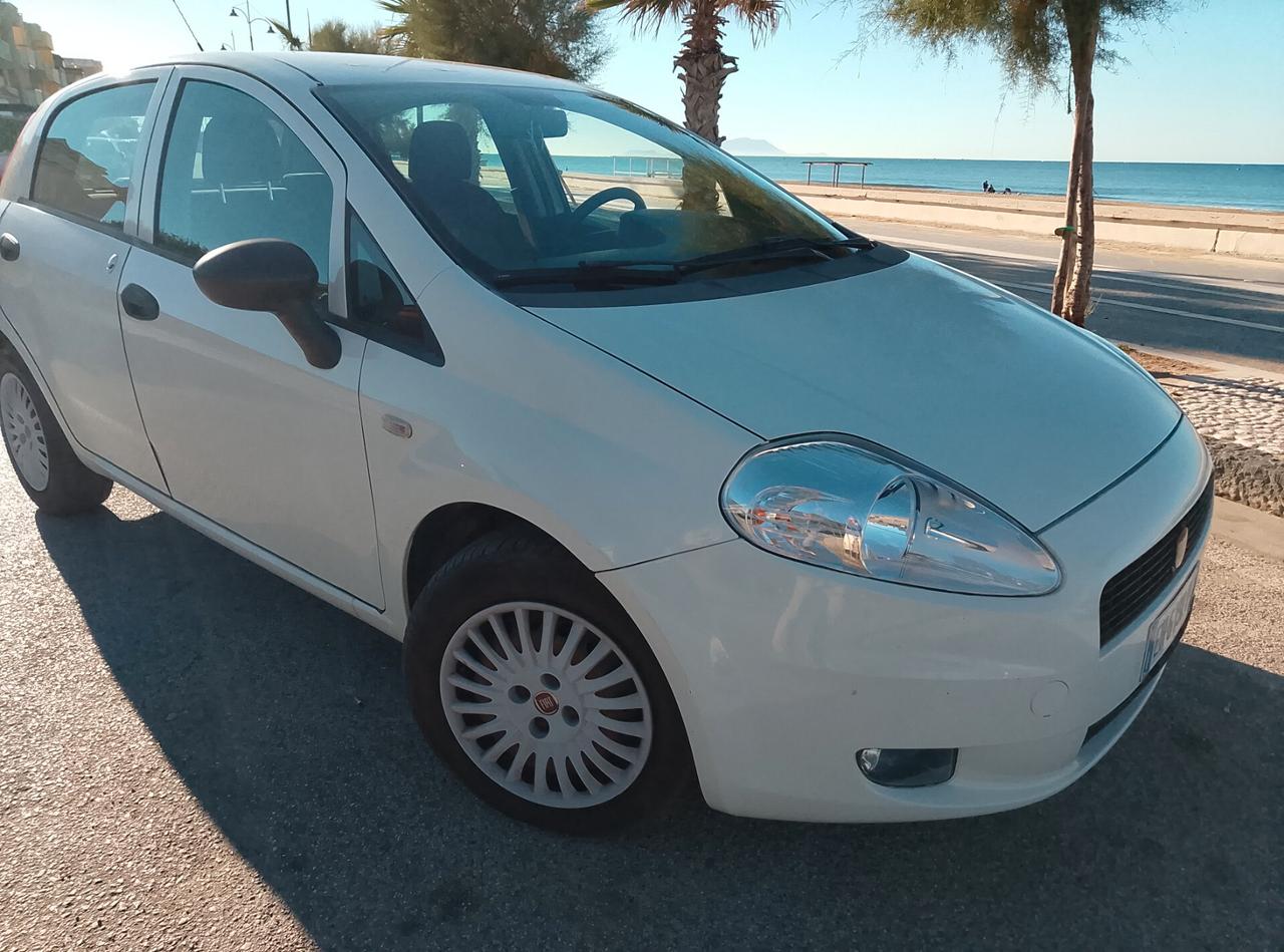Fiat Grande Punto 1.3 MJT 75 CV 5 porte S&S Actual