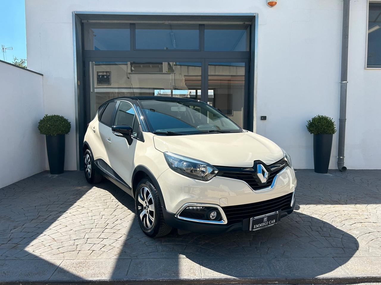 Renault Captur 0.9 TCe 90Cv NAVI Km104.000-2015