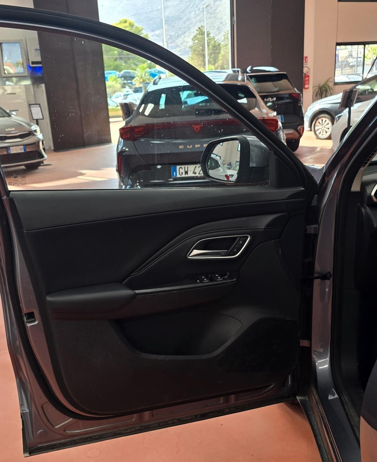 MG ZS 1.5 VTi-TECH 115 CV (85 kW) Comfort – Il SUV Compatto e Tecnologico