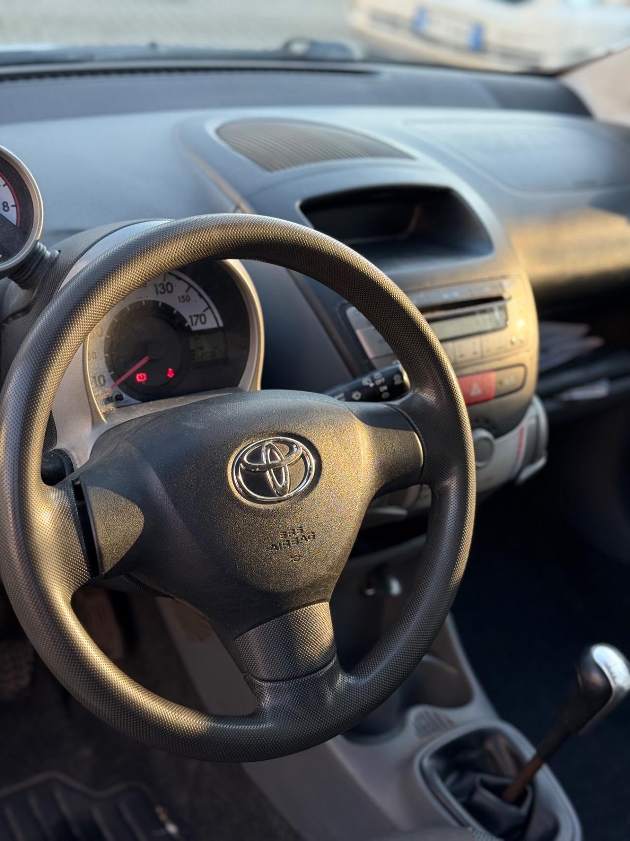 Toyota Aygo 1.0 12V VVT-i 5 porte