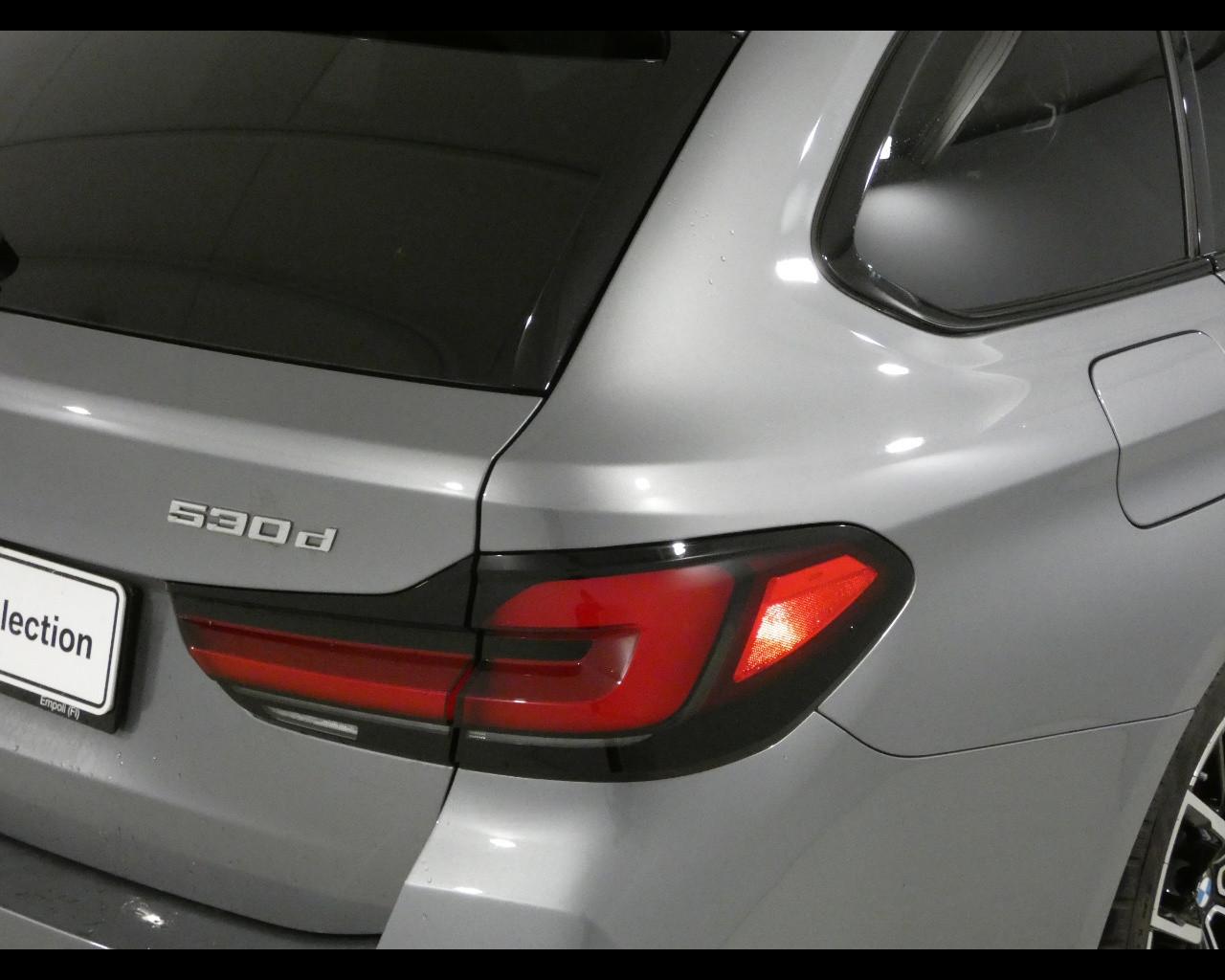 BMW Serie 5(G30/31/F90) - 530d 48V xDrive Touring Msport