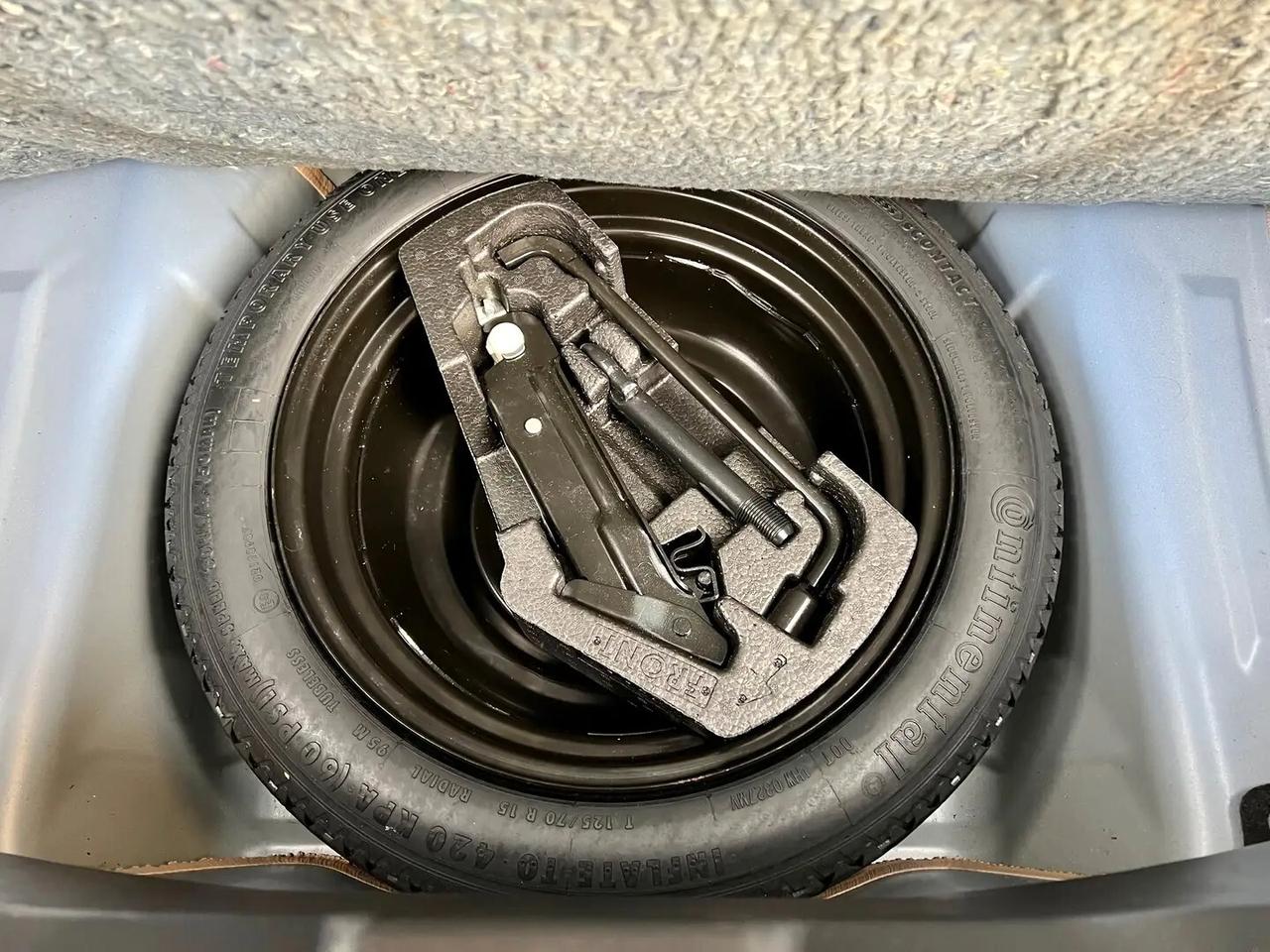 Citroen C1 5 Porte 1.0 VTi 72cv Shine Neopatentati