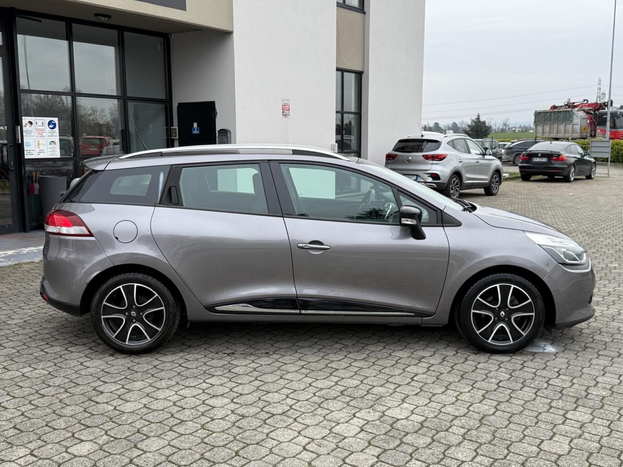 Renault Clio Sporter 1.5 dCi|CERCHI IN LEGA|NEOPATENTATI