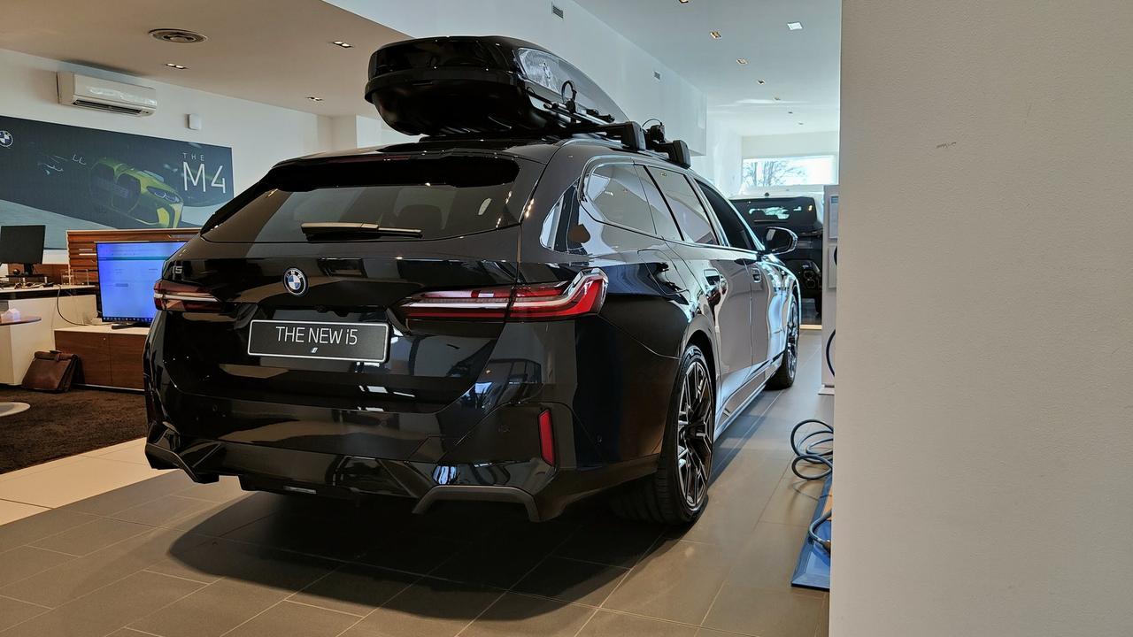 BMW BMW i5 eDrive40 Touring