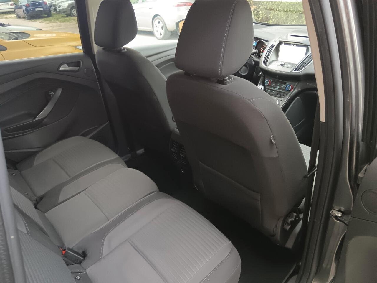 Ford C-Max 1.5 TDCi 120CV TITANIUM FULL PROMO