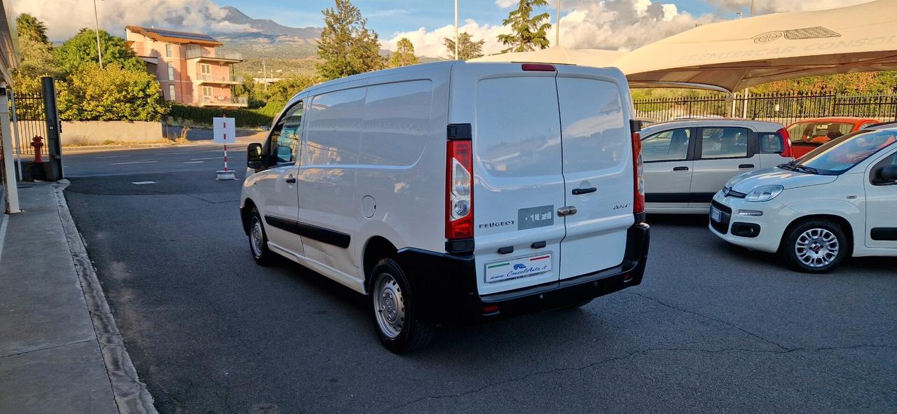 Peugeot Expert 2.0 HDi 128cv L1 H1