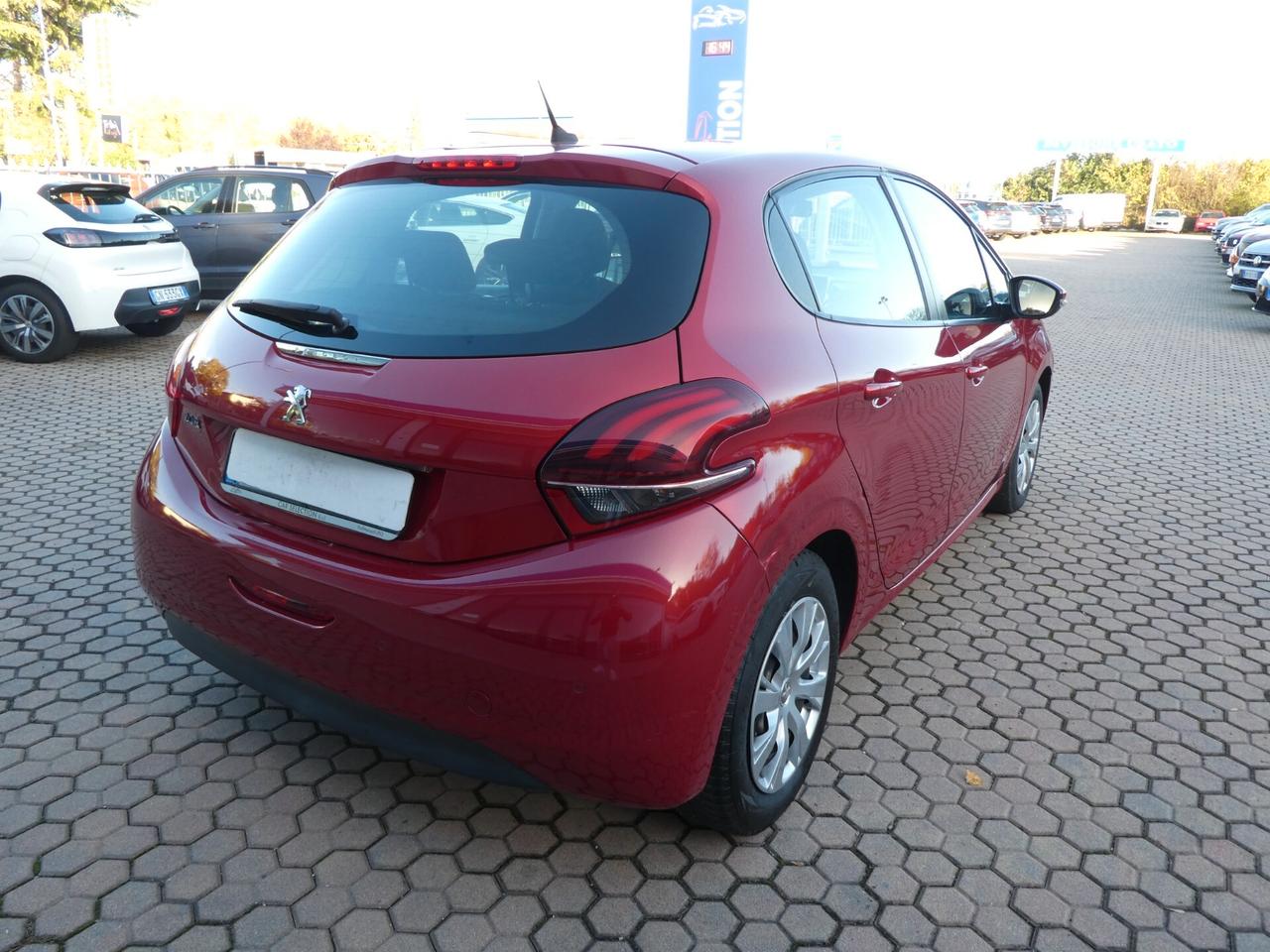Peugeot 208 PureTech 68 5 porte Active GPL ADATTA AI NEOPATENTATI