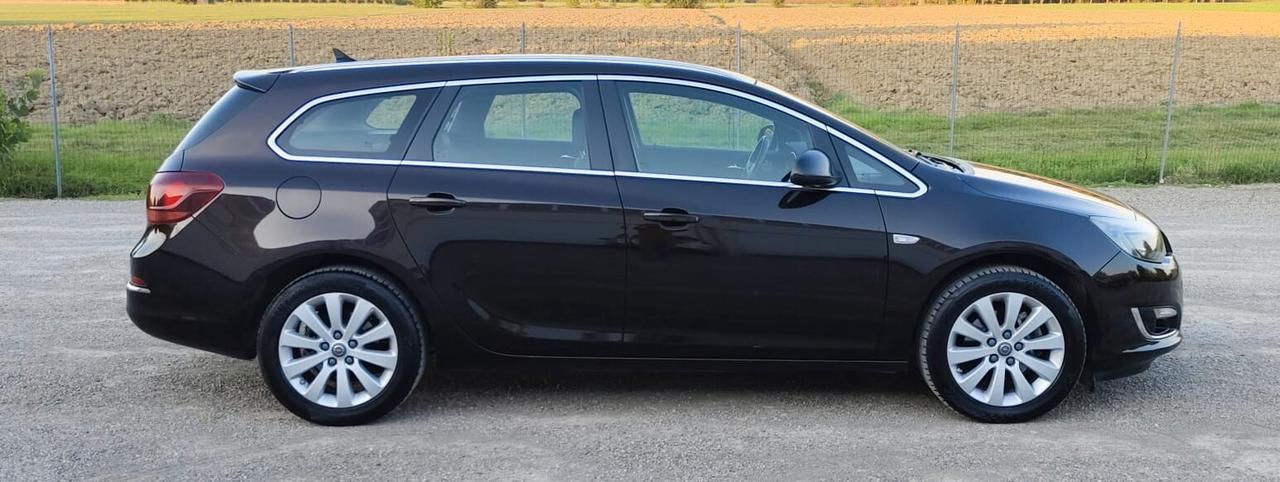 Opel Astra 1.6 CDTI 136CV EcoFLEX S&S Sports Tourer Cosmo
