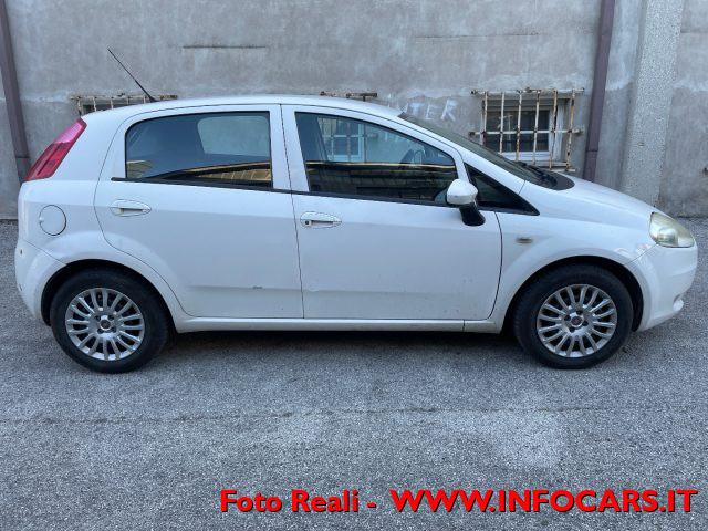 FIAT Grande Punto 1.3 MJT 75 CV 5 porte Dynamic