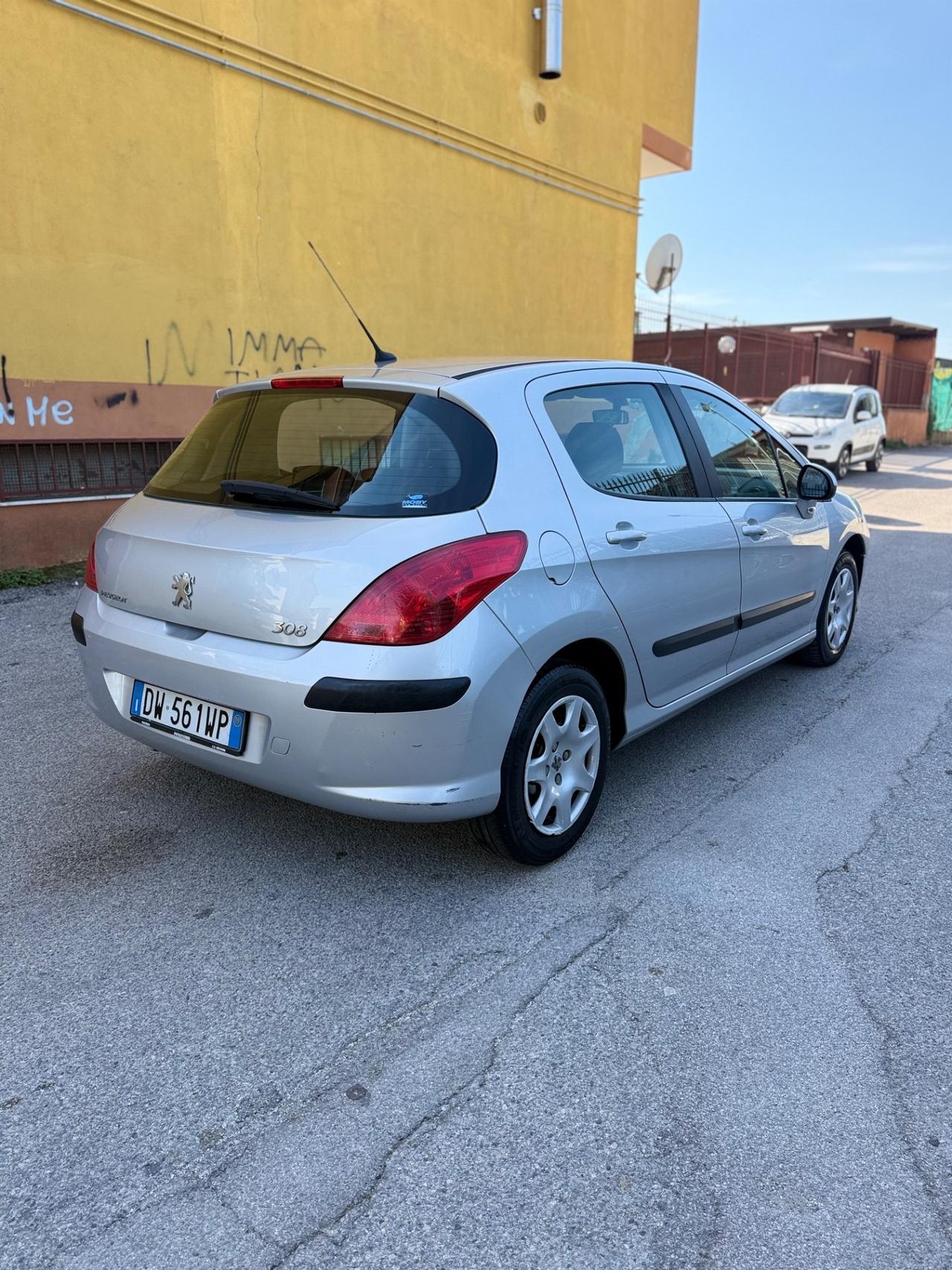 Peugeot 308 1.6 HDi 90CV 5p. Tecno