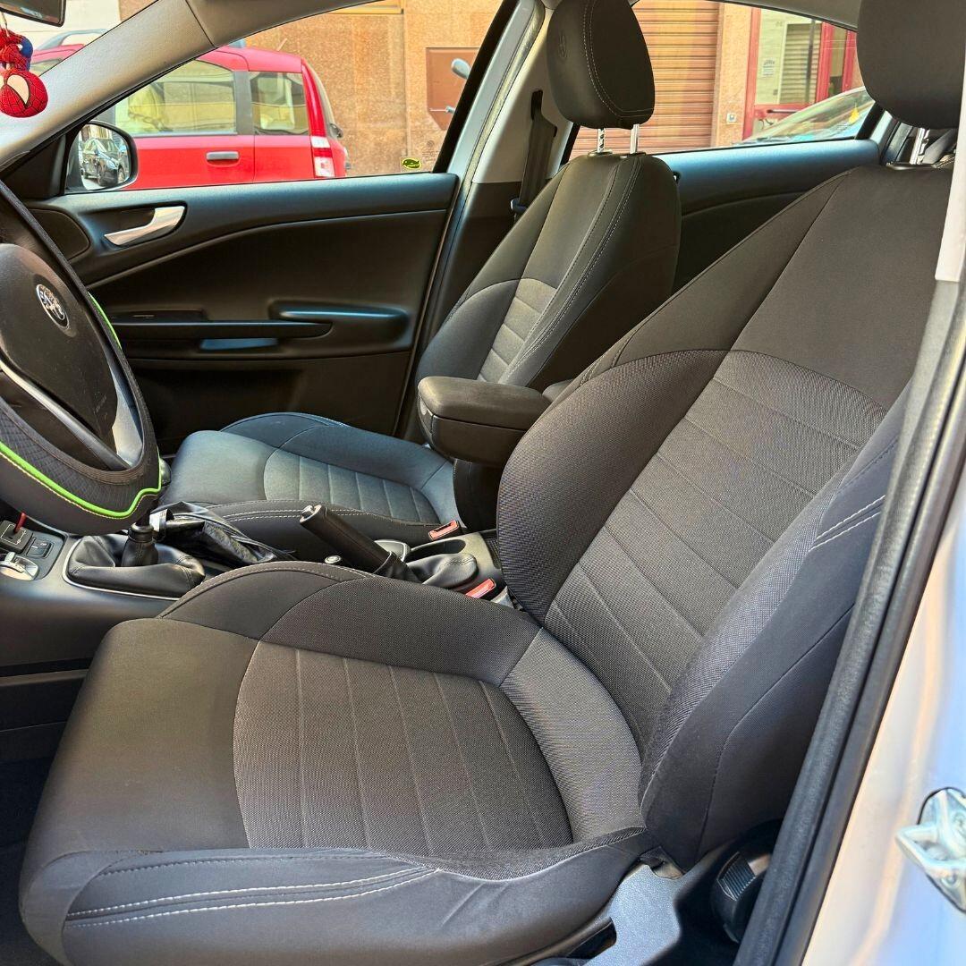 Alfa Romeo Giulietta 1.4 Turbo 120 CV GPL Super