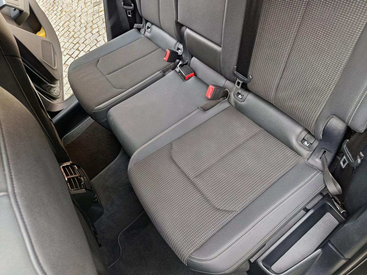 Audi Q3 S Line 2.0 35 TDI #8385