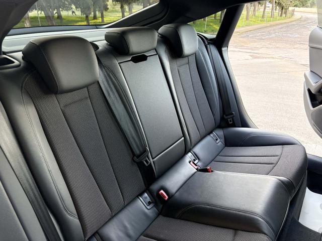 AUDI A5 SPB SPORTBACK 40 TDI quattro S tronic S line