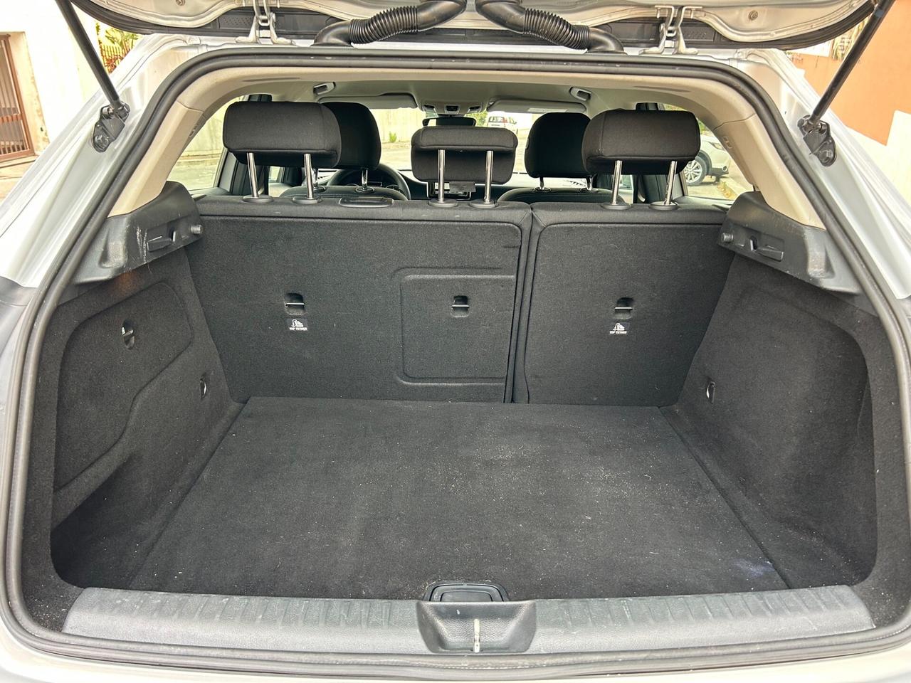 Mercedes-benz GLA 180 d Executive