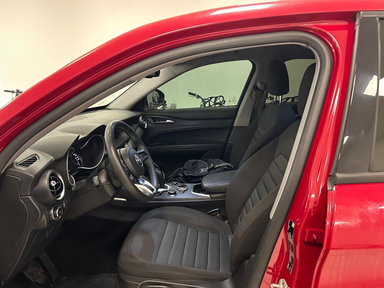 Alfa Romeo Stelvio 2.2 Turbodiesel 160 CV AT8 RWD Business