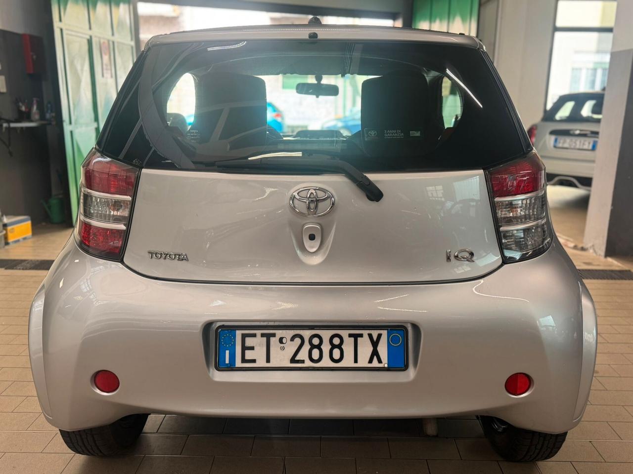 Toyota iQ 1.0 CVT Lounge PREZZO REALE!! UNICO PROPRIETARIO!! TAGLIANDI!!