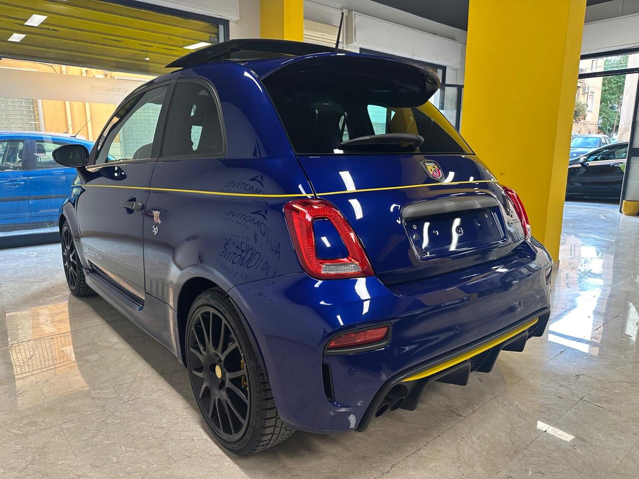 Abarth 595 1.4 Turbo T-Jet 180 CV Competizione