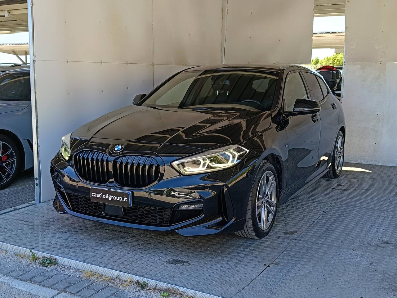 BMW Serie 1 F40 - 118d Msport auto