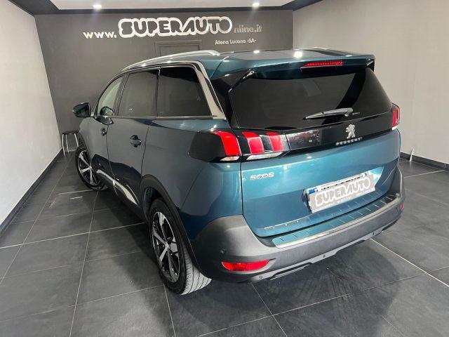 PEUGEOT 5008 BlueHDi 130 S&S Allure