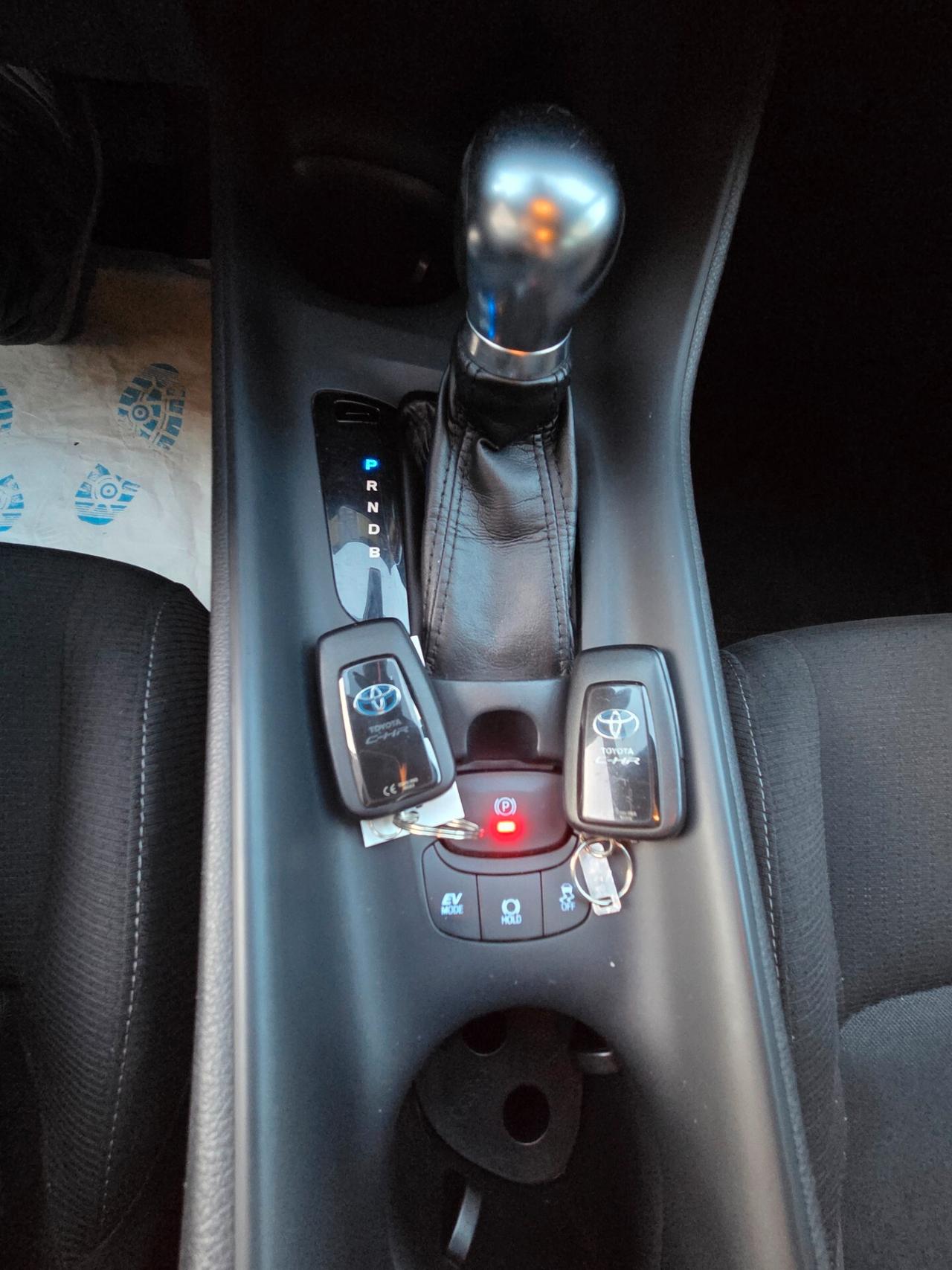 Toyota C-HR 1.8 Hybrid E-CVT Active