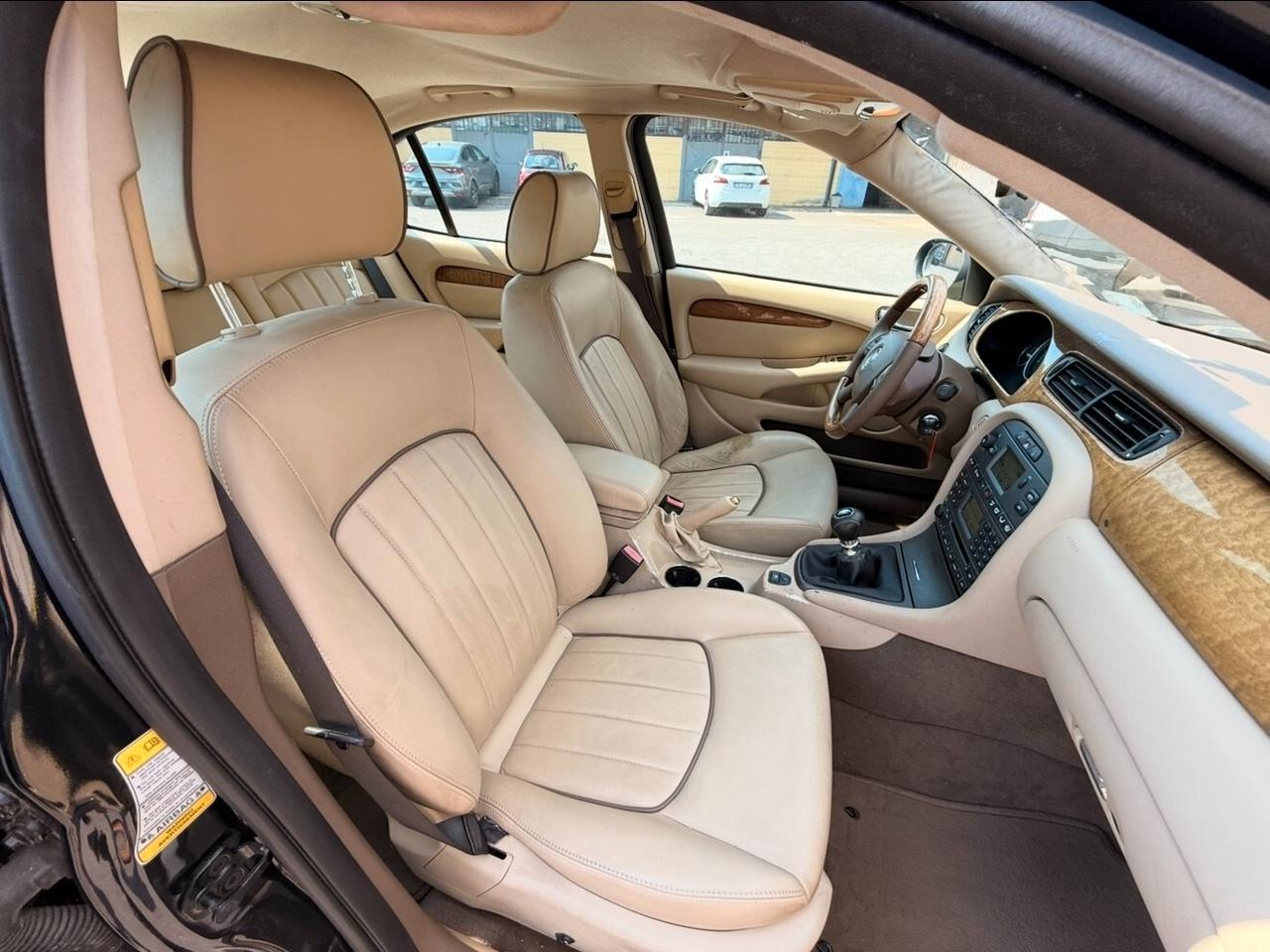 Jaguar X-Type 2.2D cat Executive