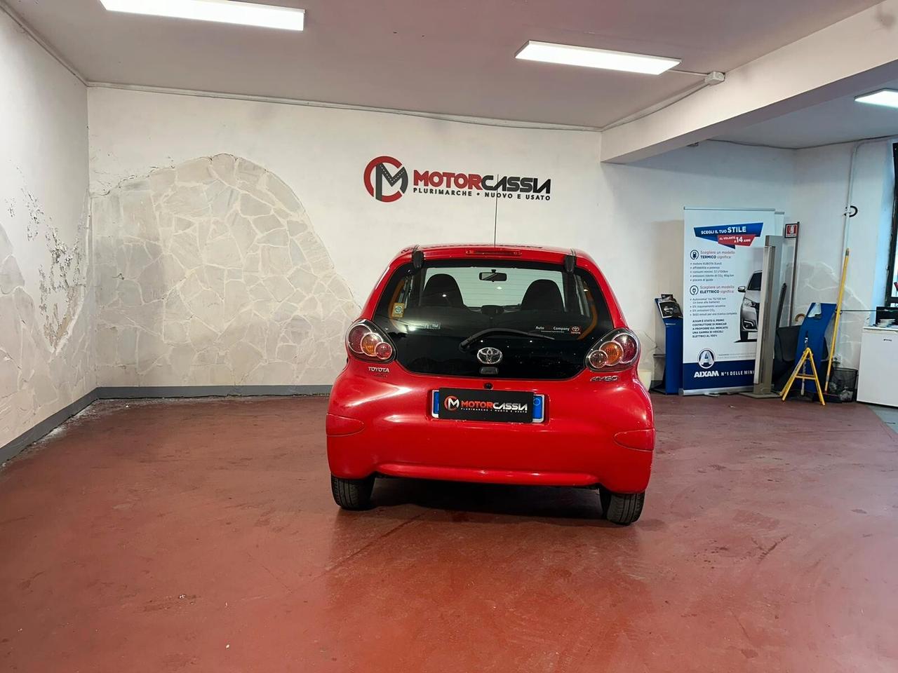 Toyota Aygo 1.0 12V VVT-i 5 porte Cool Soda Connect