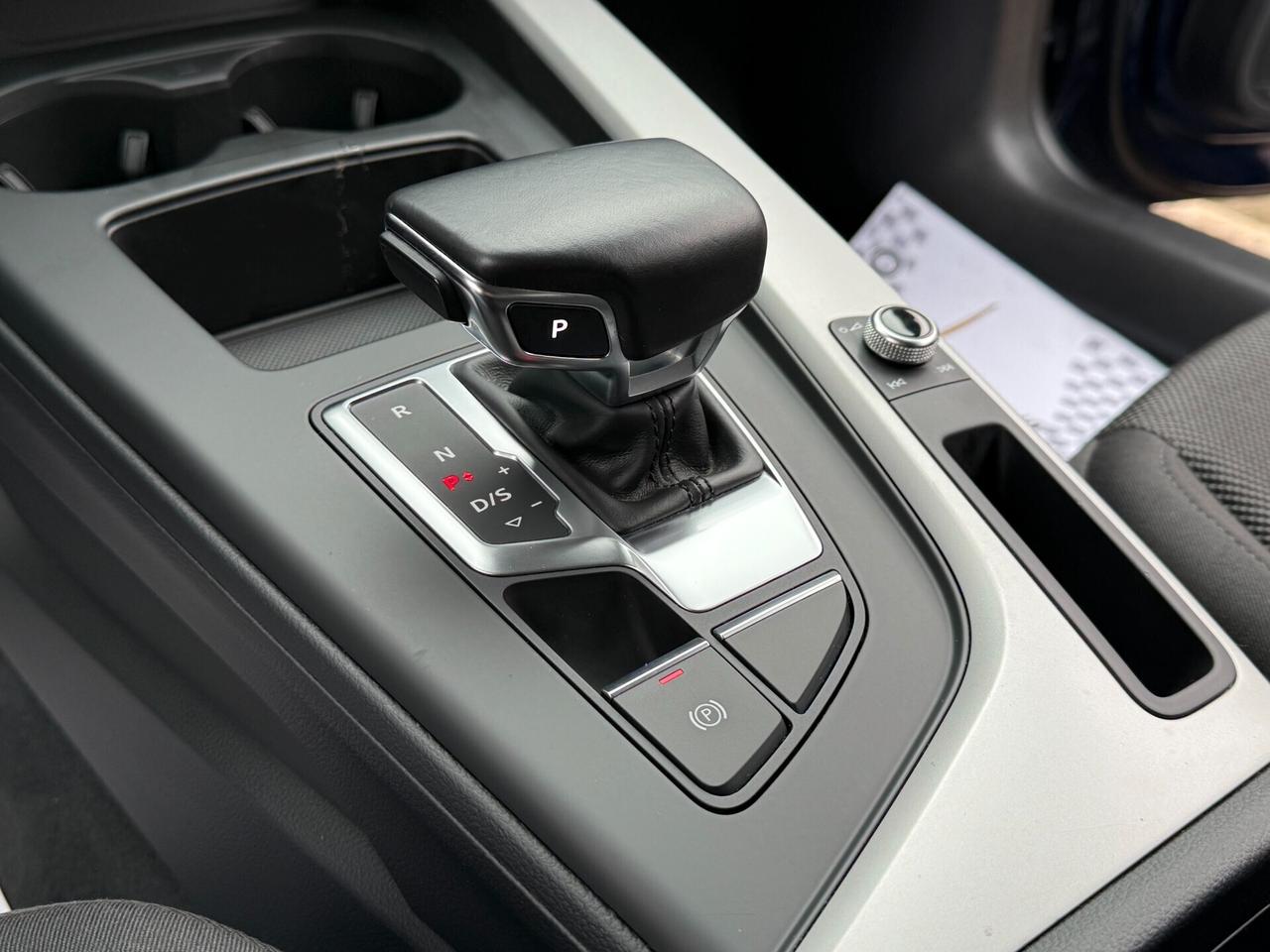 Audi A4 Avant 40 g-tron Stronic NAVI COCKPIT LED