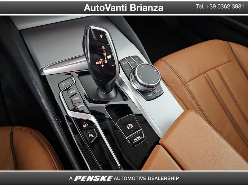 BMW Serie 5 530e Touring xdrive Business