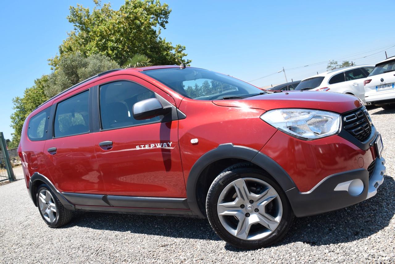 Dacia Lodgy 7 POSTI Stepway 1.5dCi 115CV FULL NAVI SENSORI CRUISE BT