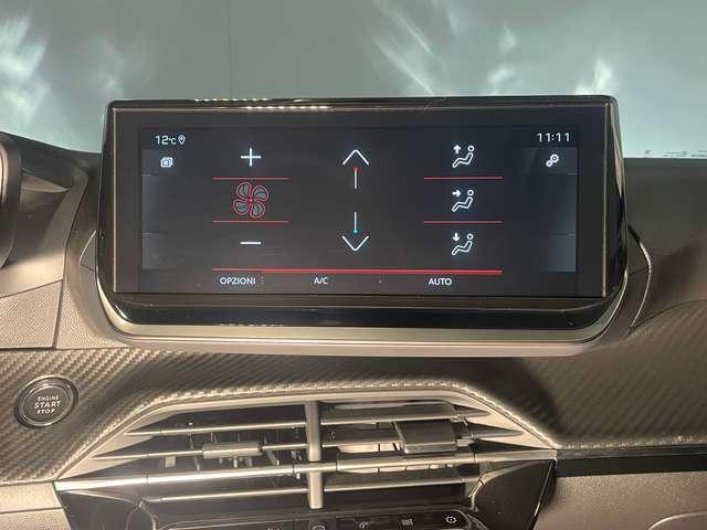 Peugeot 208 1.2 100cv Allure + Key Less + Navi + Telecamera