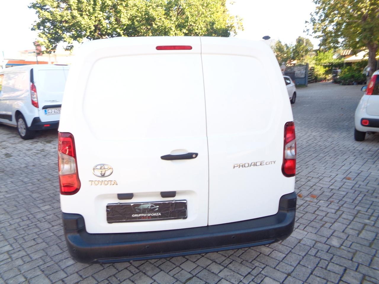 Toyota Proace City 1.5D 100 CV S&S PC 5p. Comfort DA RIVEDERE CARROZZERIA