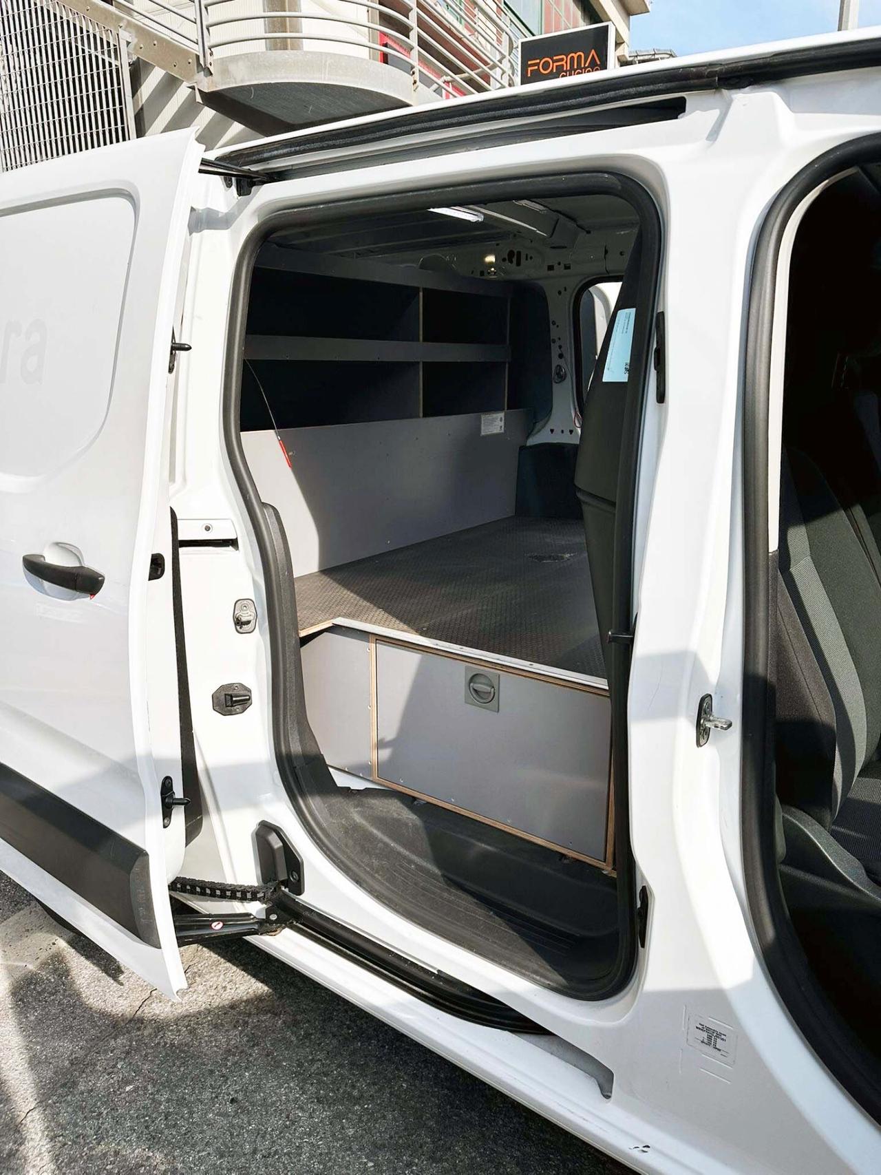 Opel Combo Cargo Lungo L2H1 1.5D 75KW S/S EDITION 2.4 T