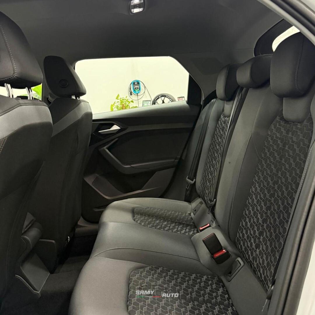 Audi A1 SPB 30 TFSI S tronic line edition