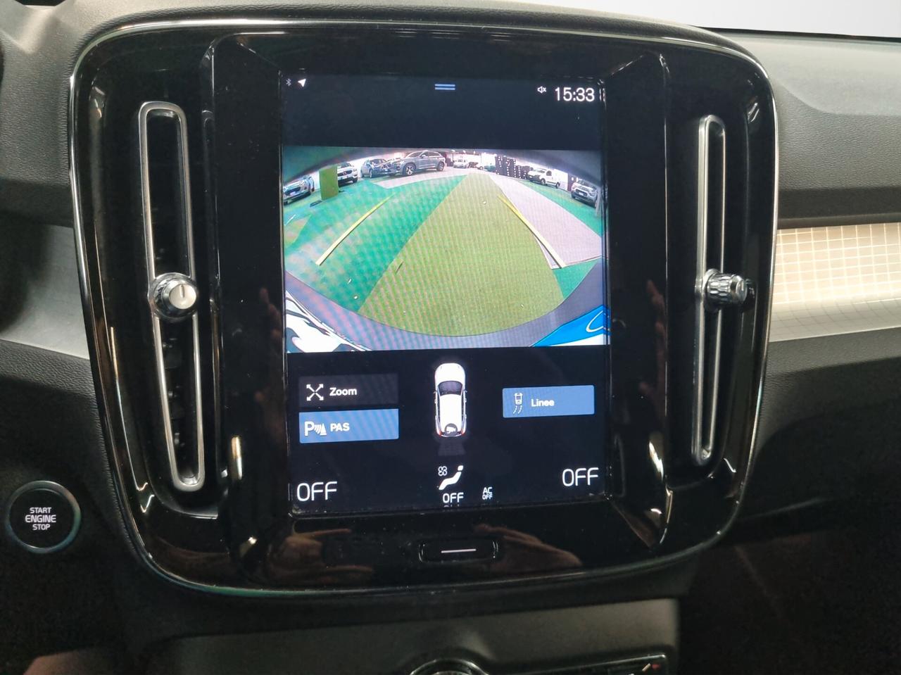 Volvo XC40 T2 Geartronic Momentum Pro AUTOCARRO N1