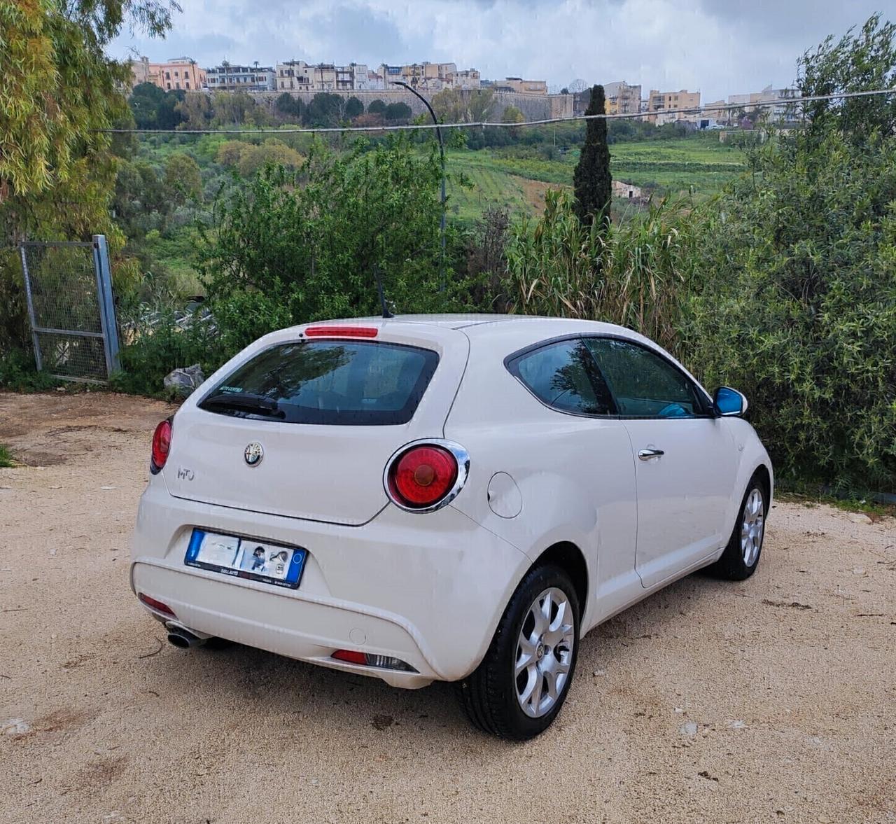 Alfa Romeo MiTo 1.3 JTDm 85 CV S&S Distinctive