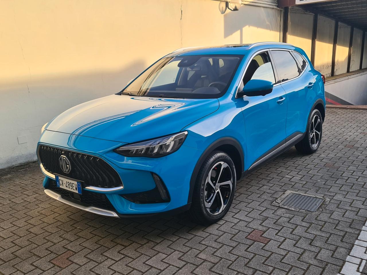 Mg HS 1.5T-GDI AT Luxury - Pari al nuovo