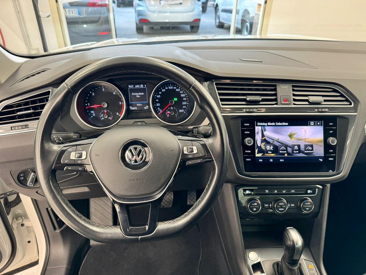 VOLSWAGEN TIGUAN 2.0 TDI 150 CV R-LINE DSG -2020