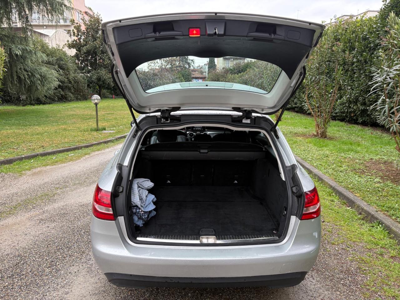 Mercedes-benz C200d Station Wagon 1.6 136cv Executive automatic