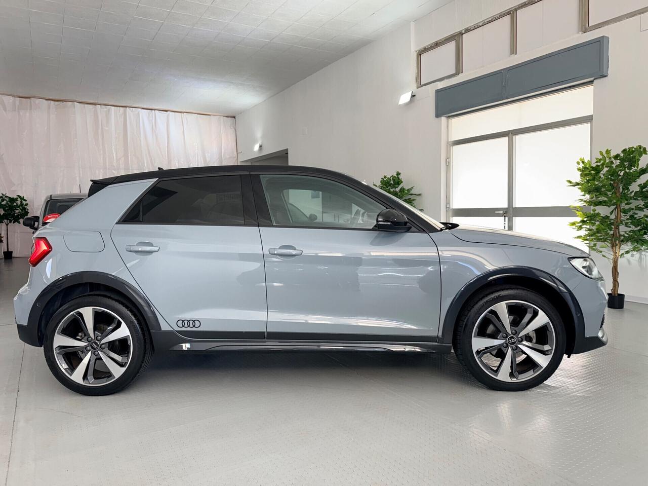 Audi A1 allstreet 30 TFSI S tronic Identity Contrast 110cv