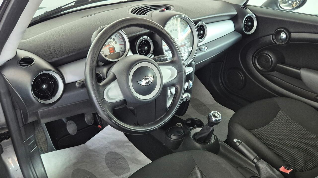 Mini 1.4 16V One ( NEOPATENTATI )