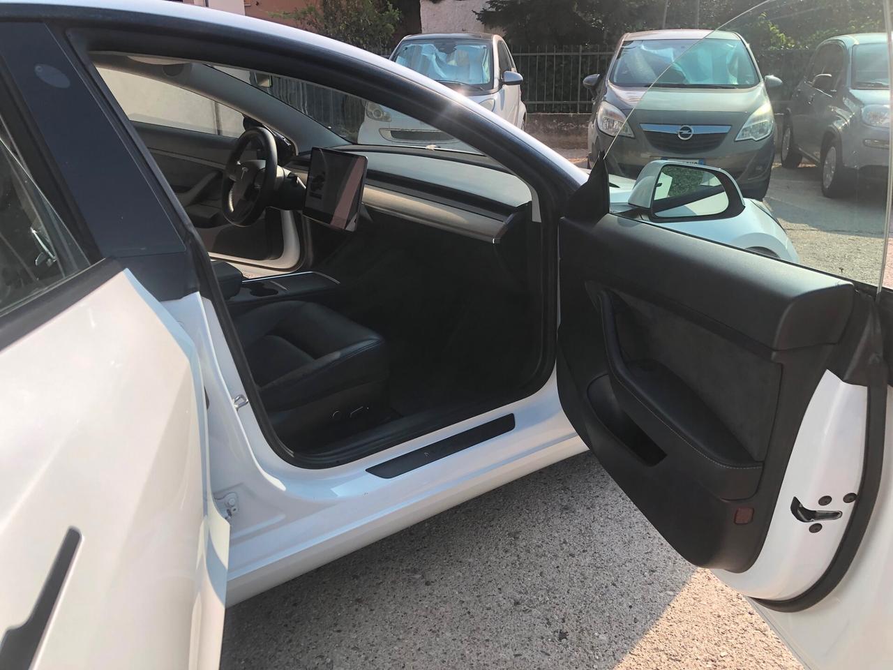 Tesla Model 3 Standard RWD Plus